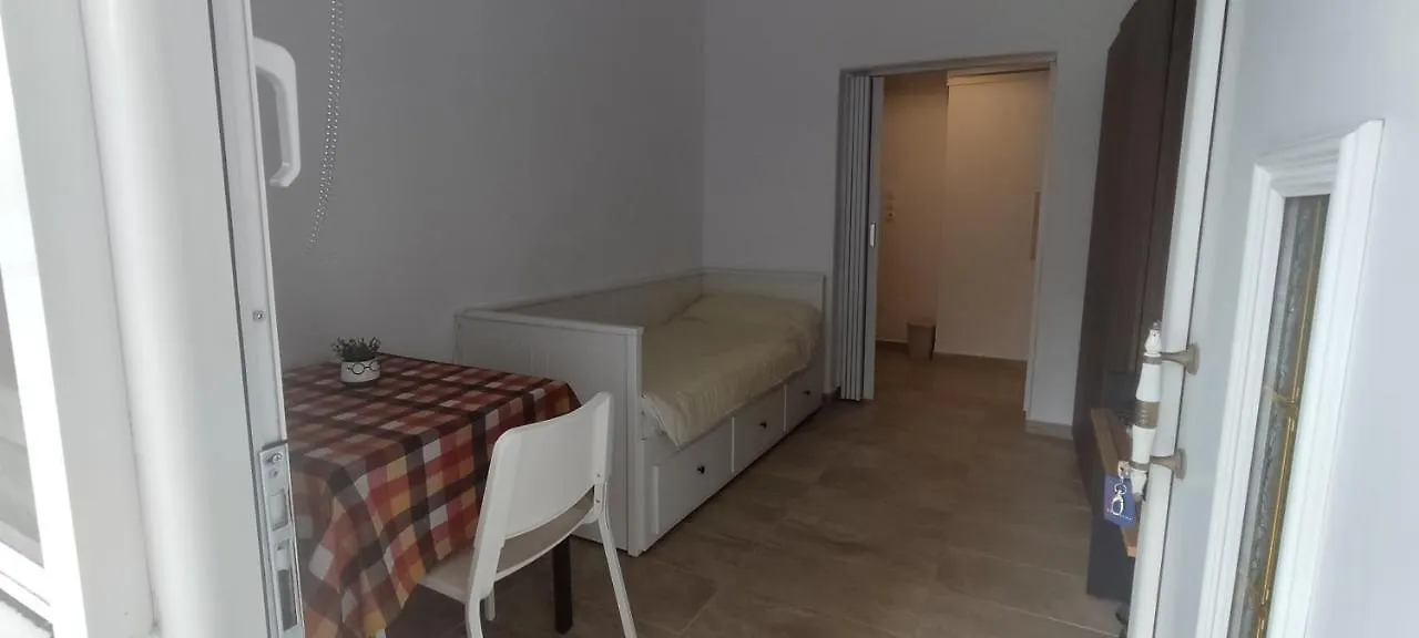 Anna Apartment 네아 미카니오나